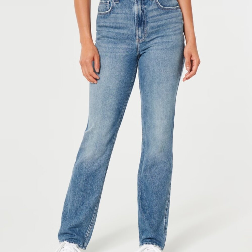 Ultra High-Rise Medium Wash 90s Straight Hollister Jeans